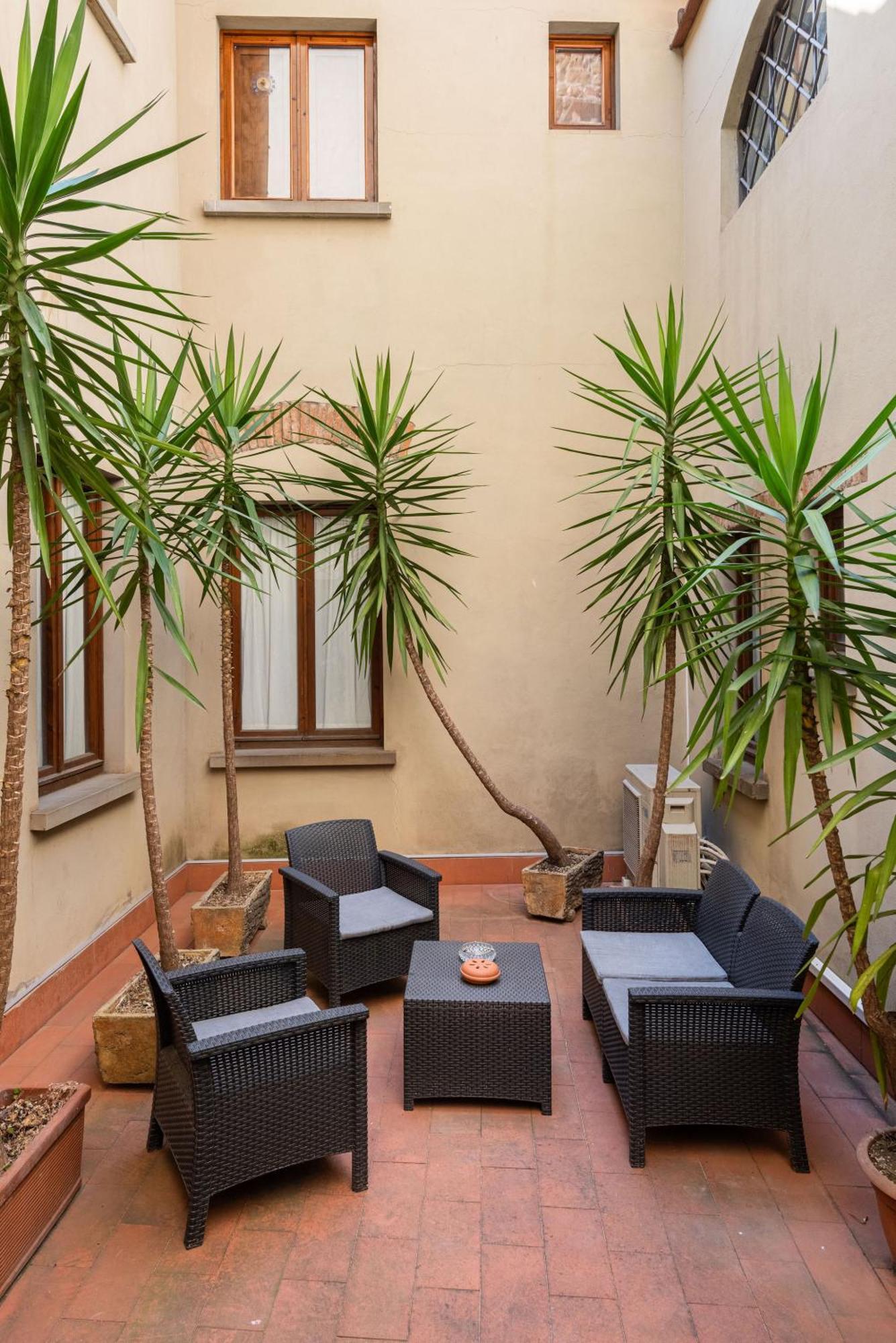 Signoria Apartment With Patio Florence Extérieur photo