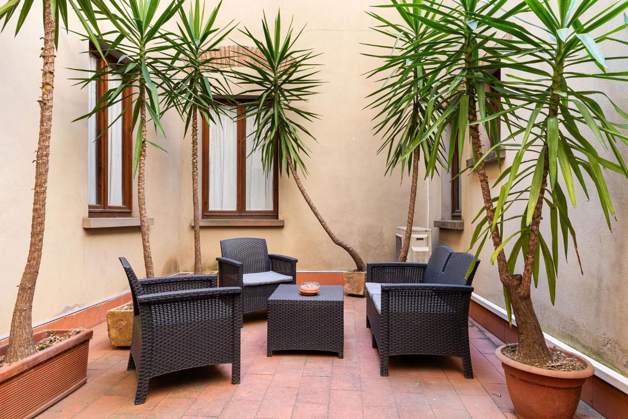 Signoria Apartment With Patio Florence Extérieur photo